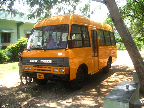 Mini bus